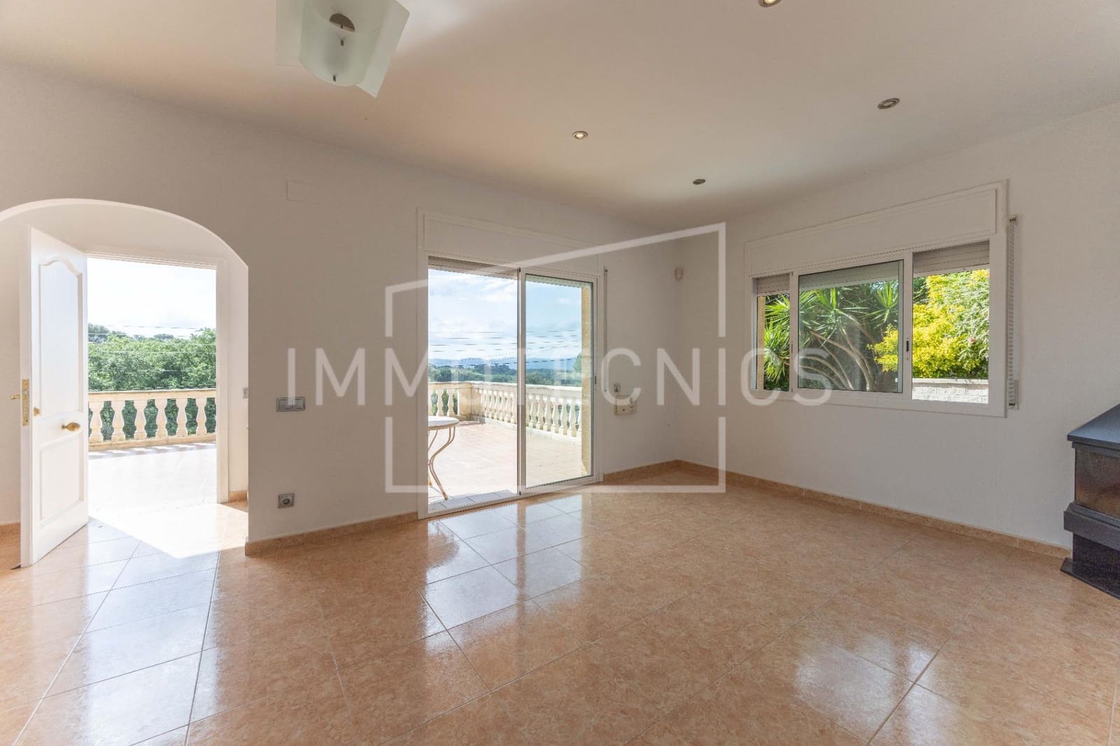 4 sovrum Villa till salu i Canoves i Samalus med garage - 400 000 € (Ref: 9799409)