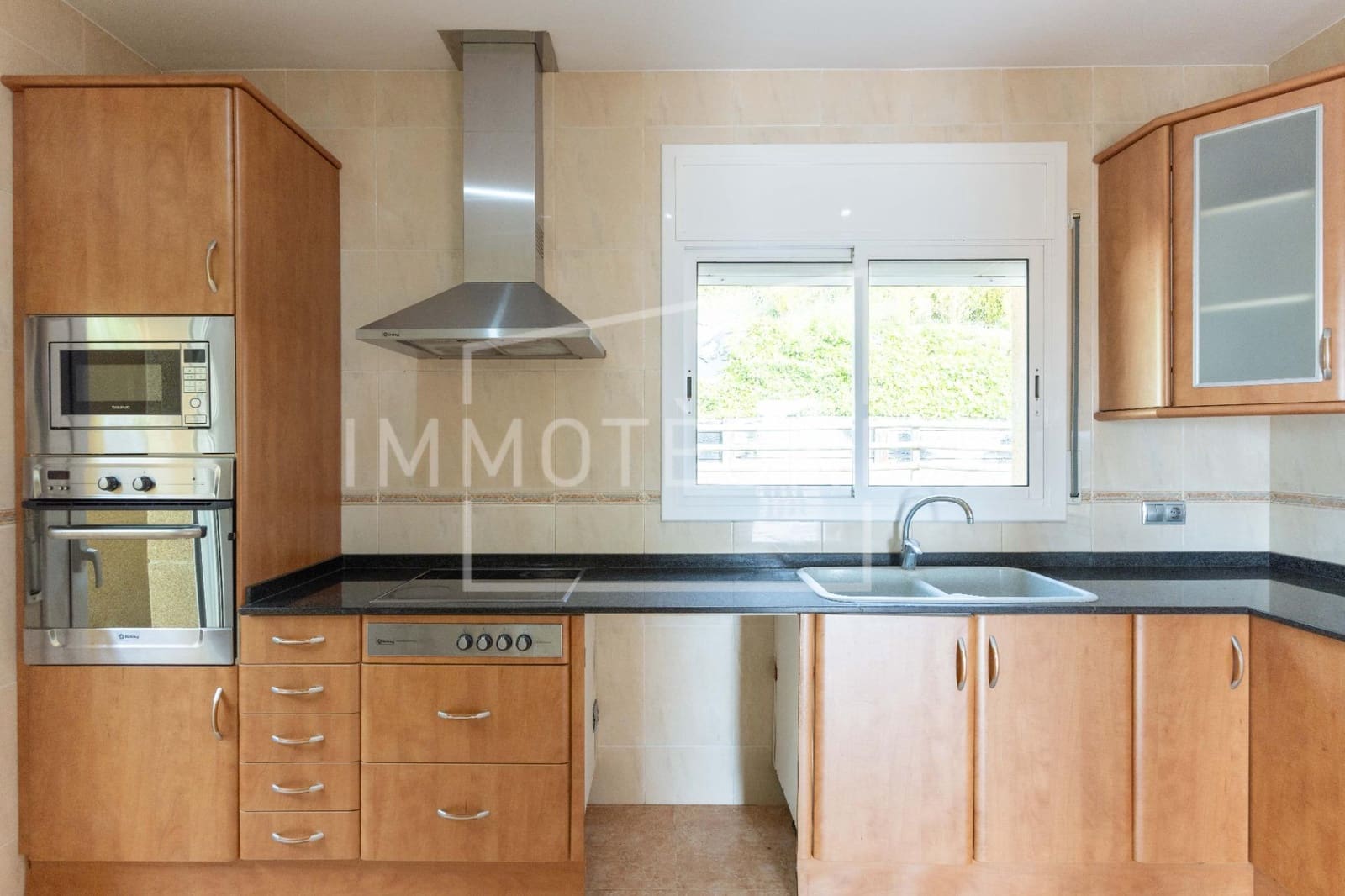 4 sovrum Villa till salu i Canoves i Samalus med garage - 400 000 € (Ref: 9799409)