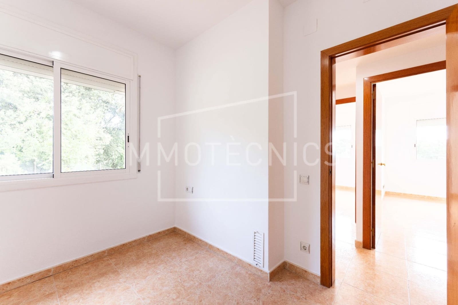 4 sovrum Villa till salu i Canoves i Samalus med garage - 400 000 € (Ref: 9799409)