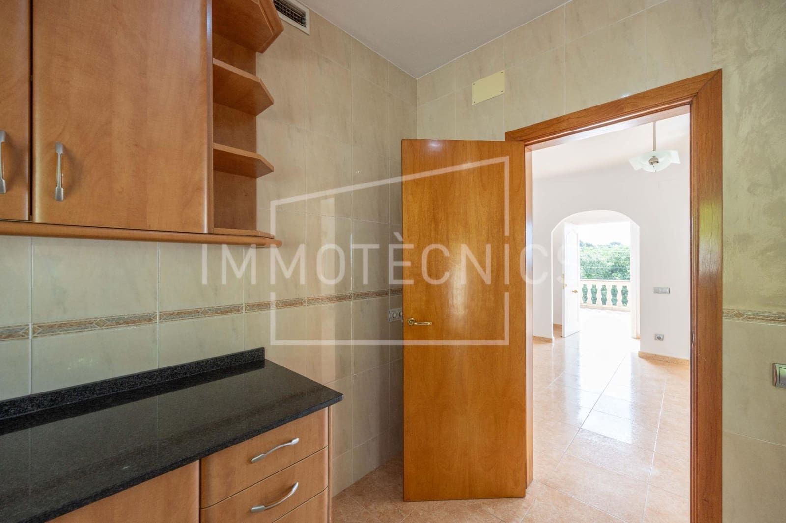 4 sovrum Villa till salu i Canoves i Samalus med garage - 400 000 € (Ref: 9799409)