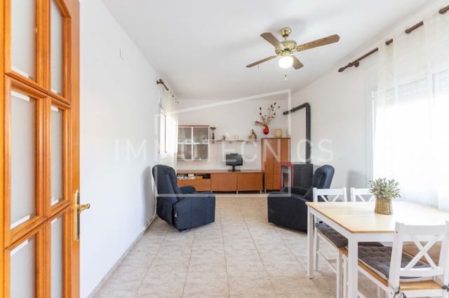 Finca/Casa Rural de 6 habitaciones en Cànoves i Samalús en venta - 349.000 € (Ref: 9804485)