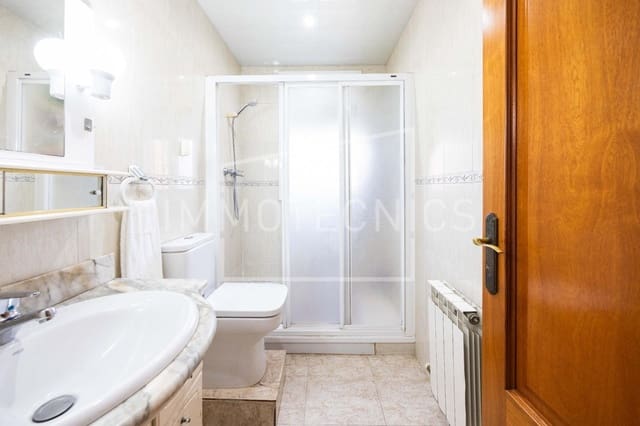 Finca/Casa Rural de 6 habitaciones en Cànoves i Samalús en venta - 349.000 € (Ref: 9804485)