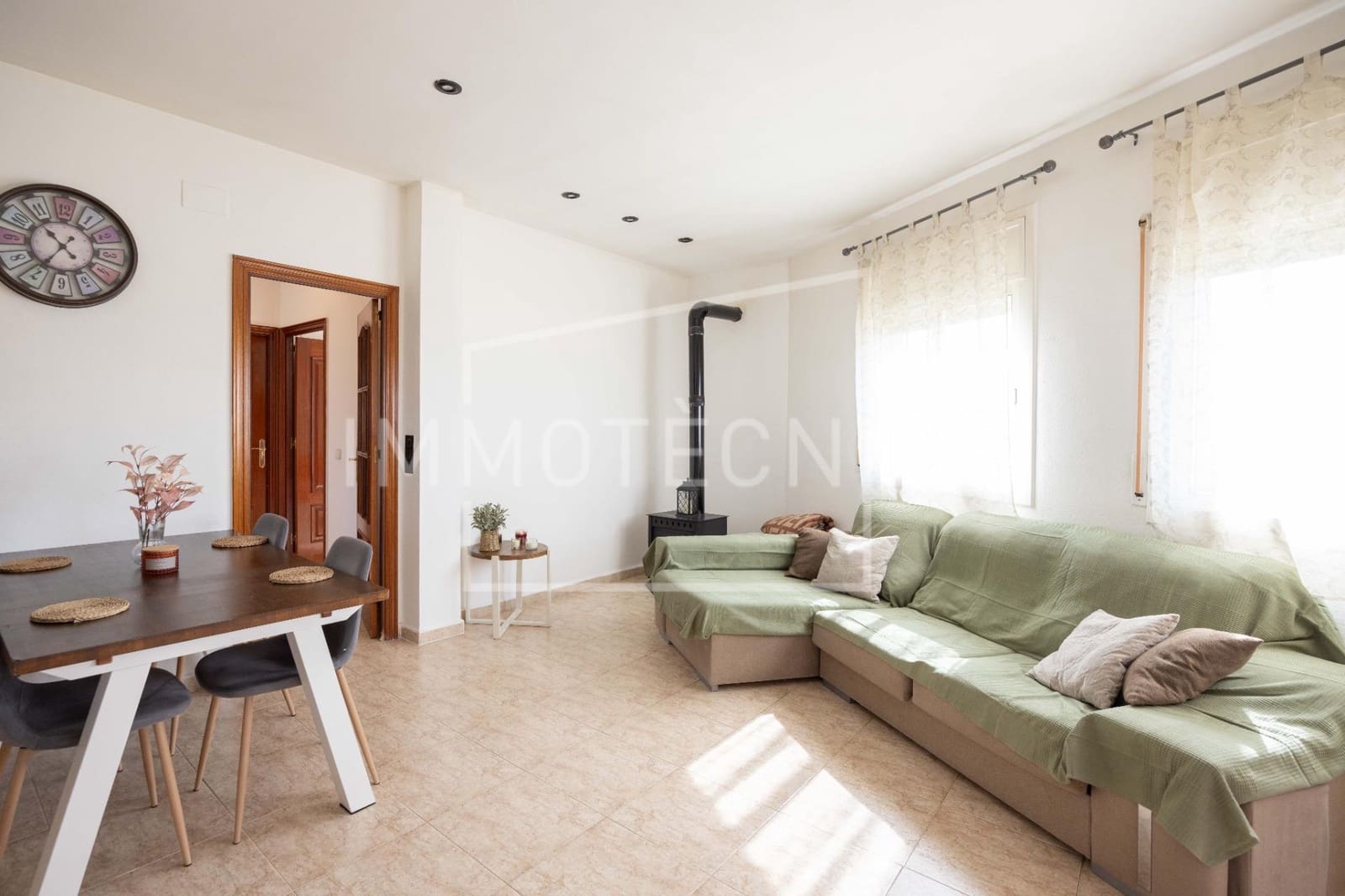 Finca/Casa Rural de 6 habitaciones en Cànoves i Samalús en venta - 349.000 € (Ref: 9804485)