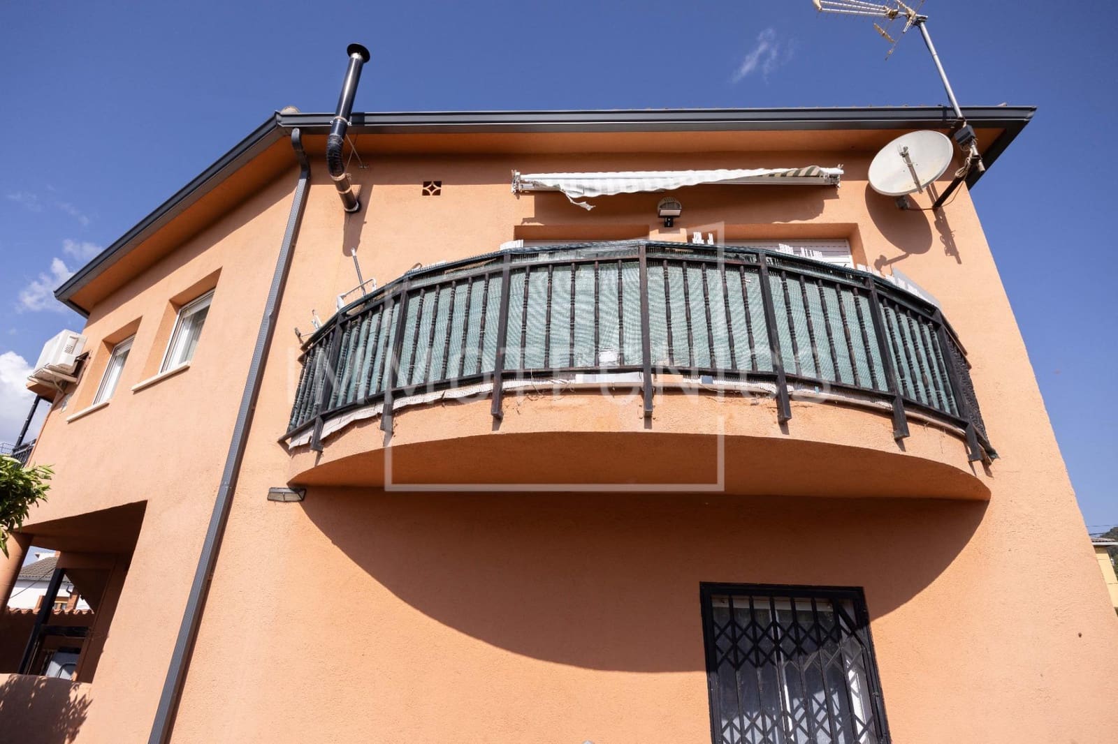 Finca/Casa Rural de 6 habitaciones en Cànoves i Samalús en venta - 349.000 € (Ref: 9804485)