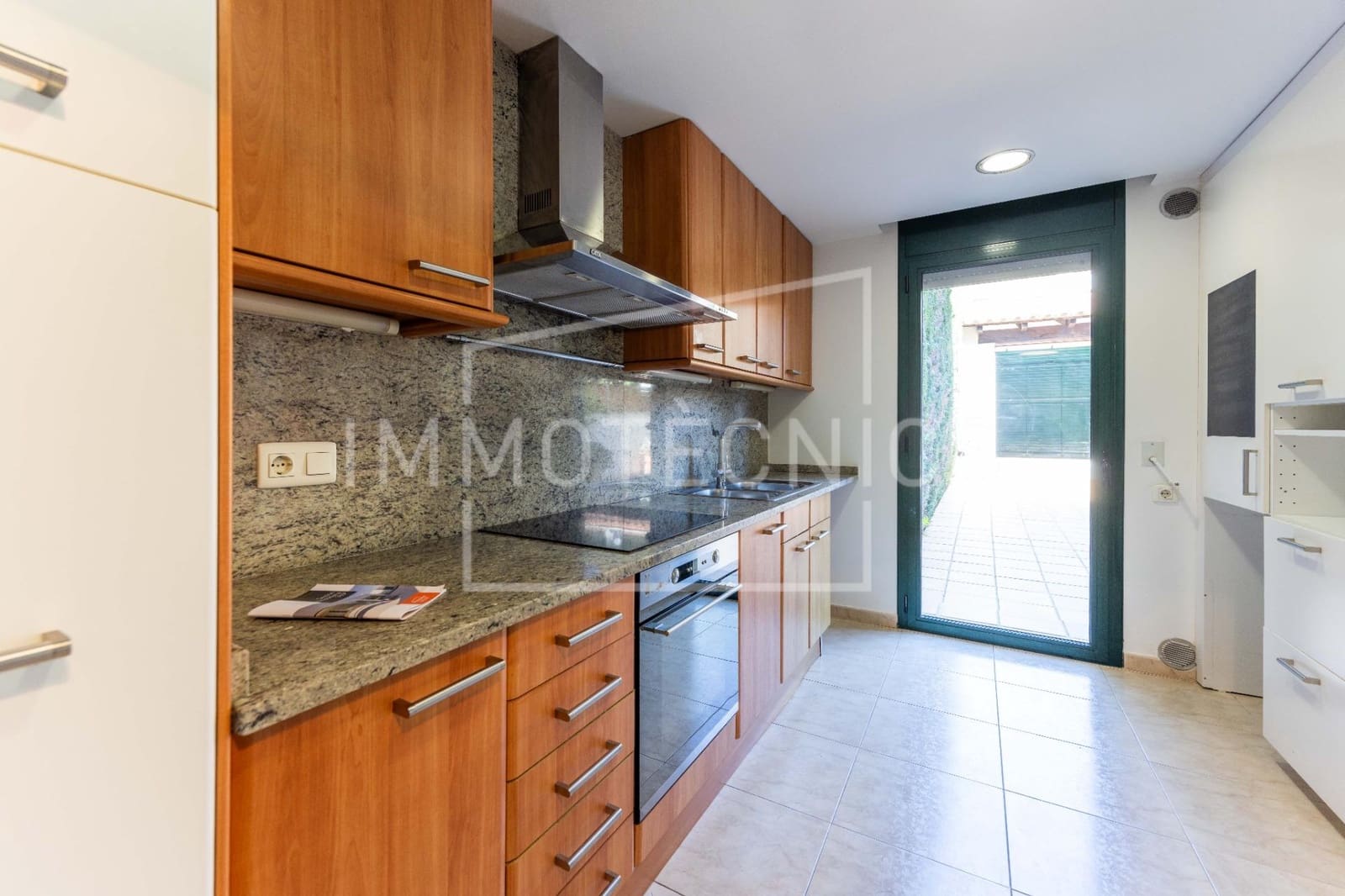 4 soveværelse Byhus til salg i La Garriga med garage - € 538.000 (Ref: 9808119)