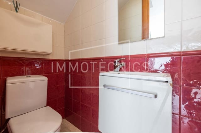 4 soveværelse Byhus til salg i La Garriga med garage - € 515.000 (Ref: 9808119)