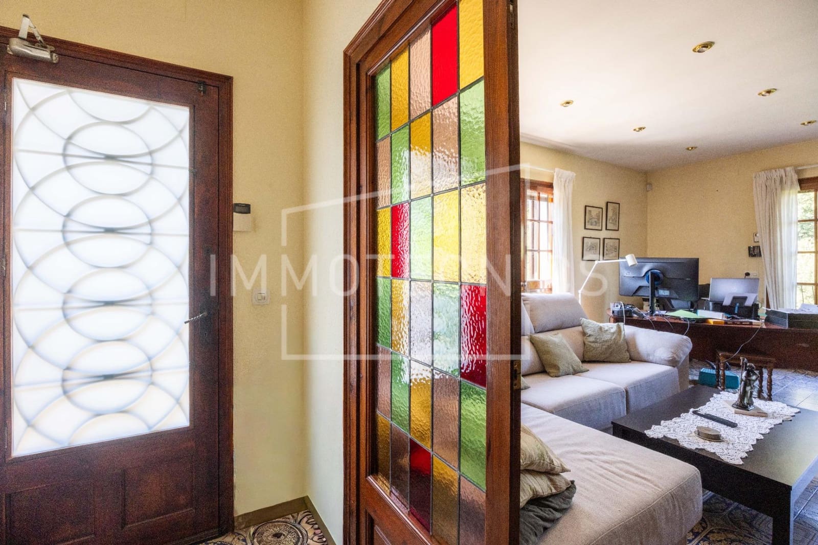 5 sovrum Villa till salu i Llinars del Valles med garage - 420 000 € (Ref: 9808120)