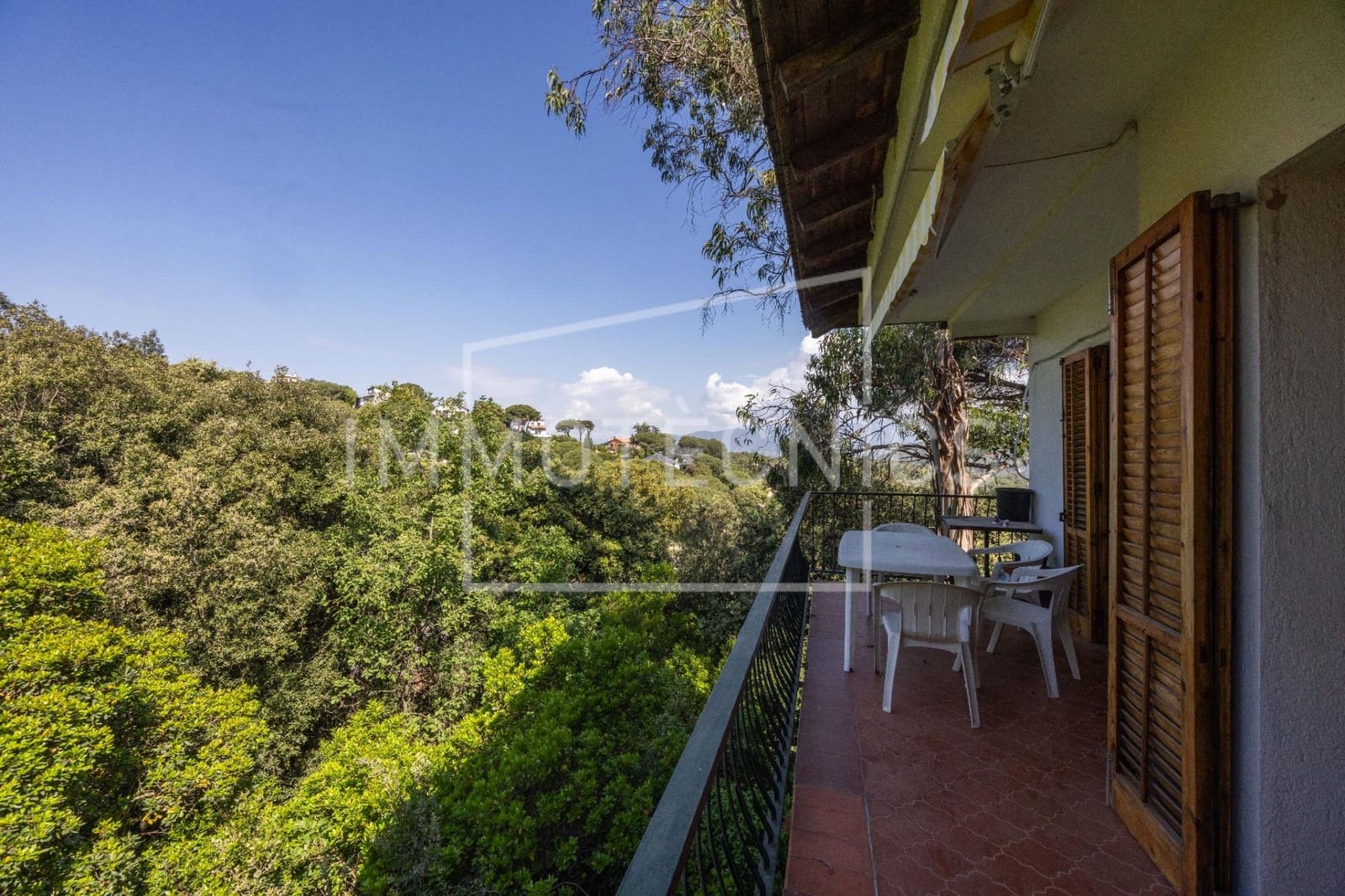 5 sovrum Villa till salu i Llinars del Valles med garage - 420 000 € (Ref: 9808120)