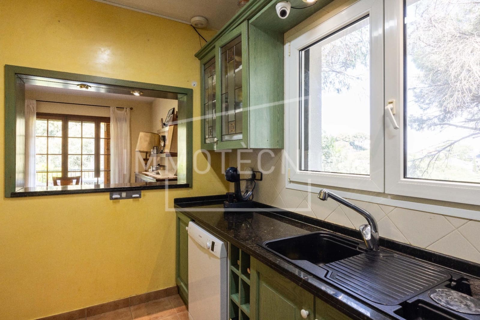 5 sovrum Villa till salu i Llinars del Valles med garage - 420 000 € (Ref: 9808120)