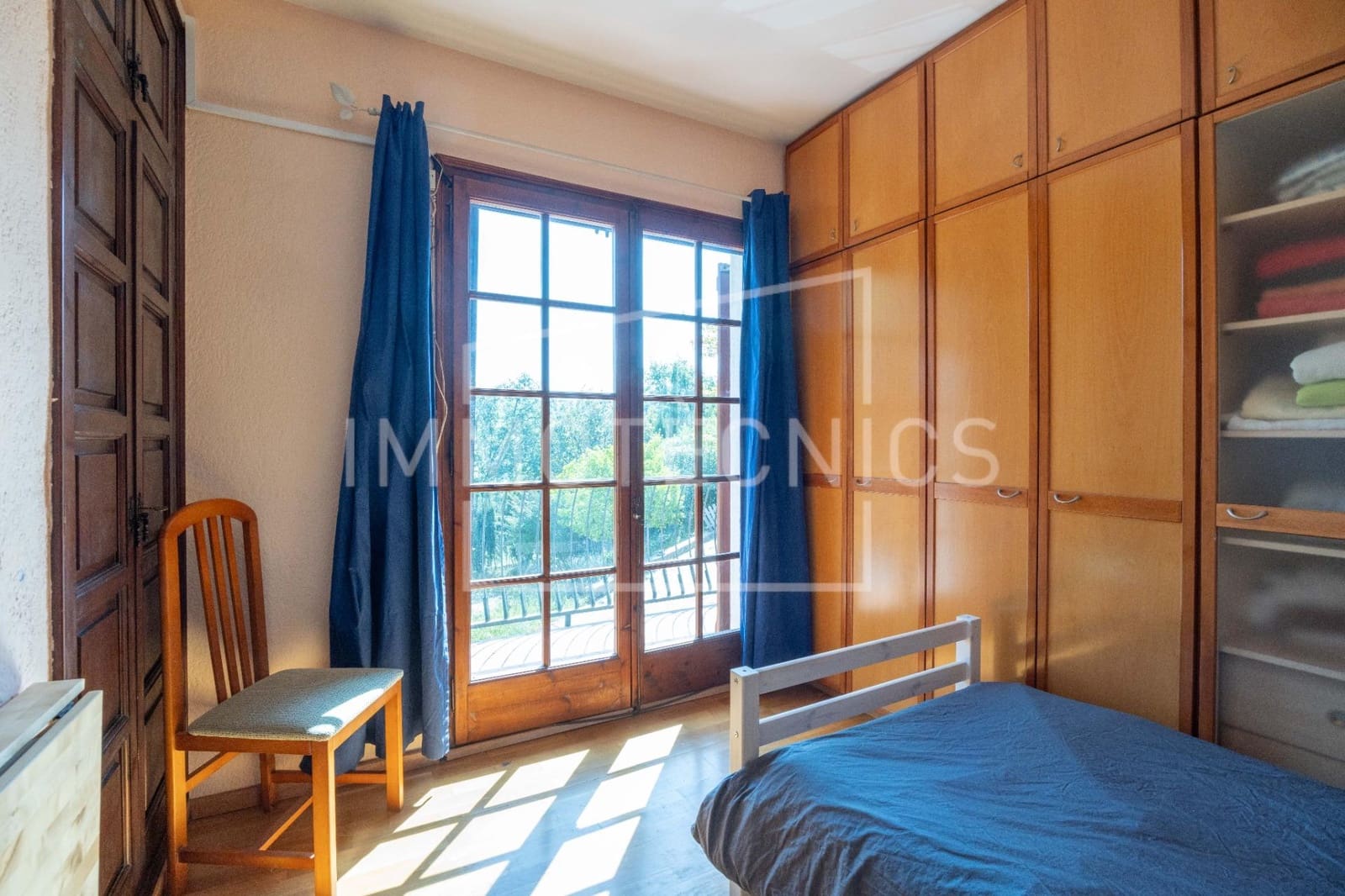 5 sovrum Villa till salu i Llinars del Valles med garage - 420 000 € (Ref: 9808120)