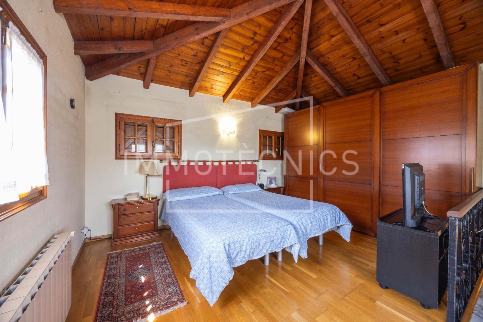 5 sovrum Villa till salu i Llinars del Valles med garage - 420 000 € (Ref: 9808120)