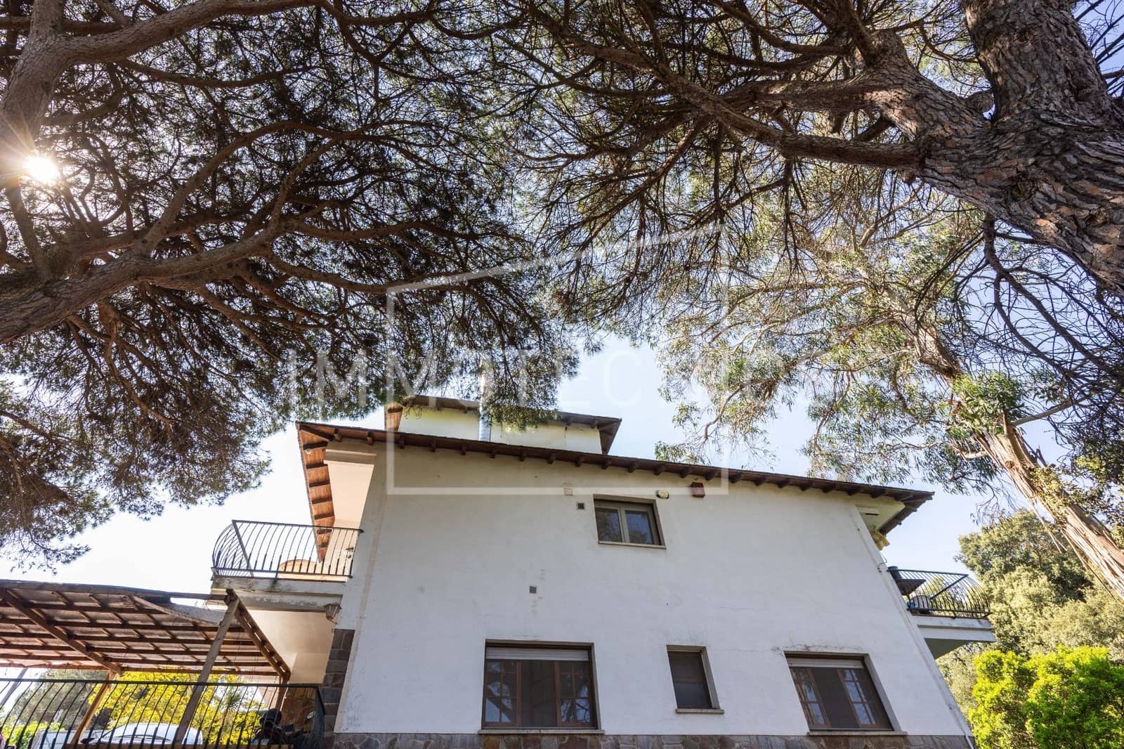 5 sovrum Villa till salu i Llinars del Valles med garage - 420 000 € (Ref: 9808120)