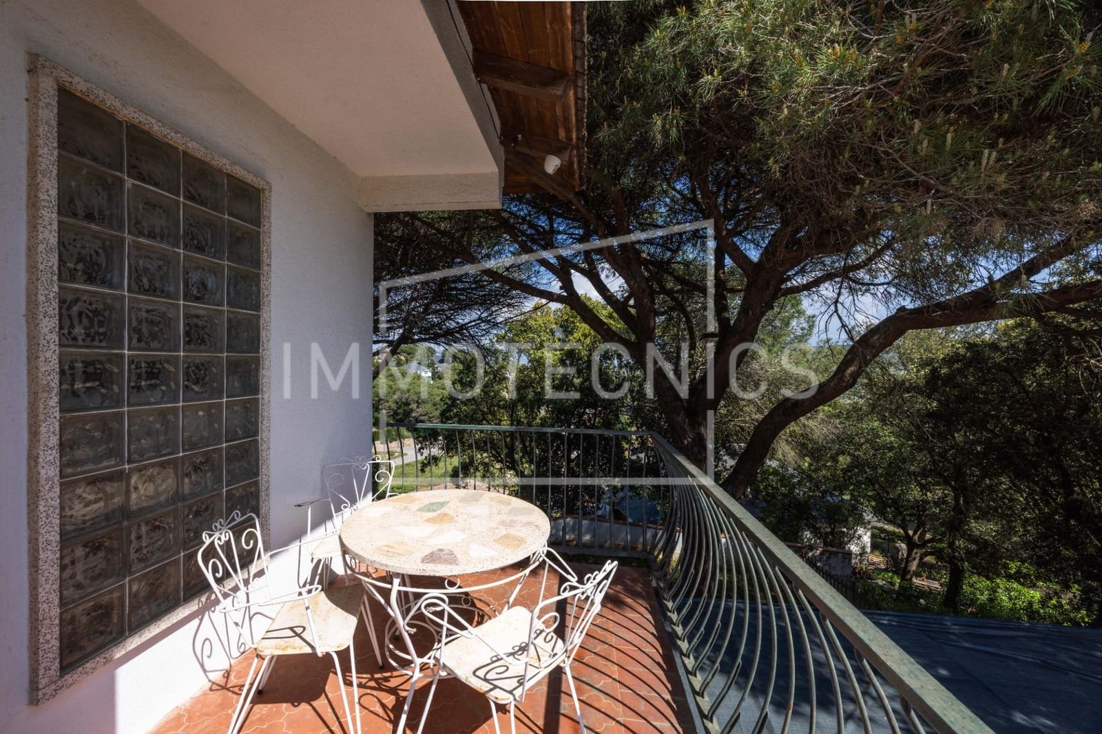 5 sovrum Villa till salu i Llinars del Valles med garage - 420 000 € (Ref: 9808120)