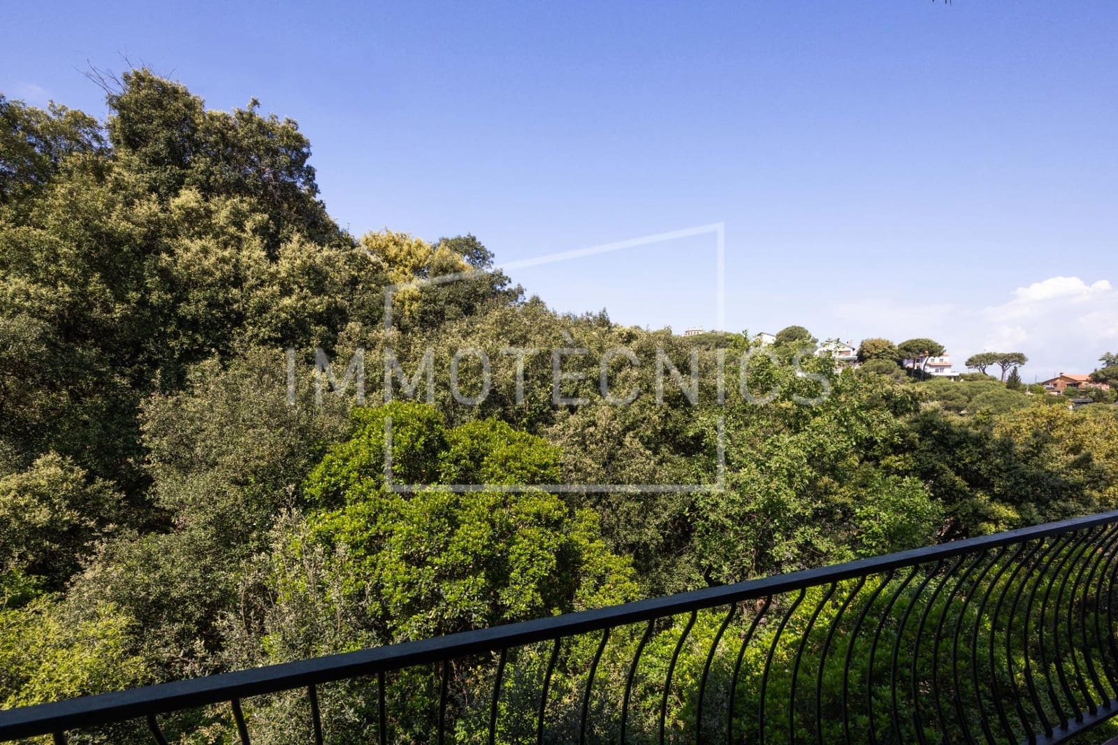 5 sovrum Villa till salu i Llinars del Valles med garage - 420 000 € (Ref: 9808120)