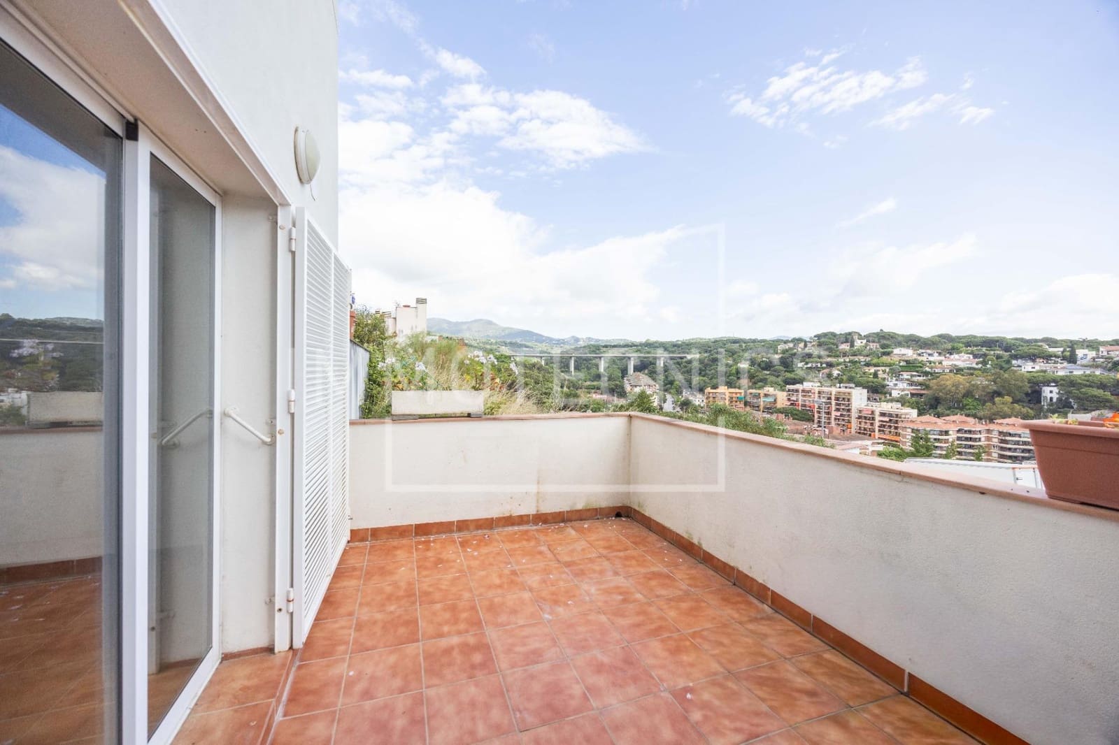 4 chambre Villa/Maison Mitoyenne à vendre à Caldes d'Estrac avec garage - 420 000 € (Ref: 9823043)