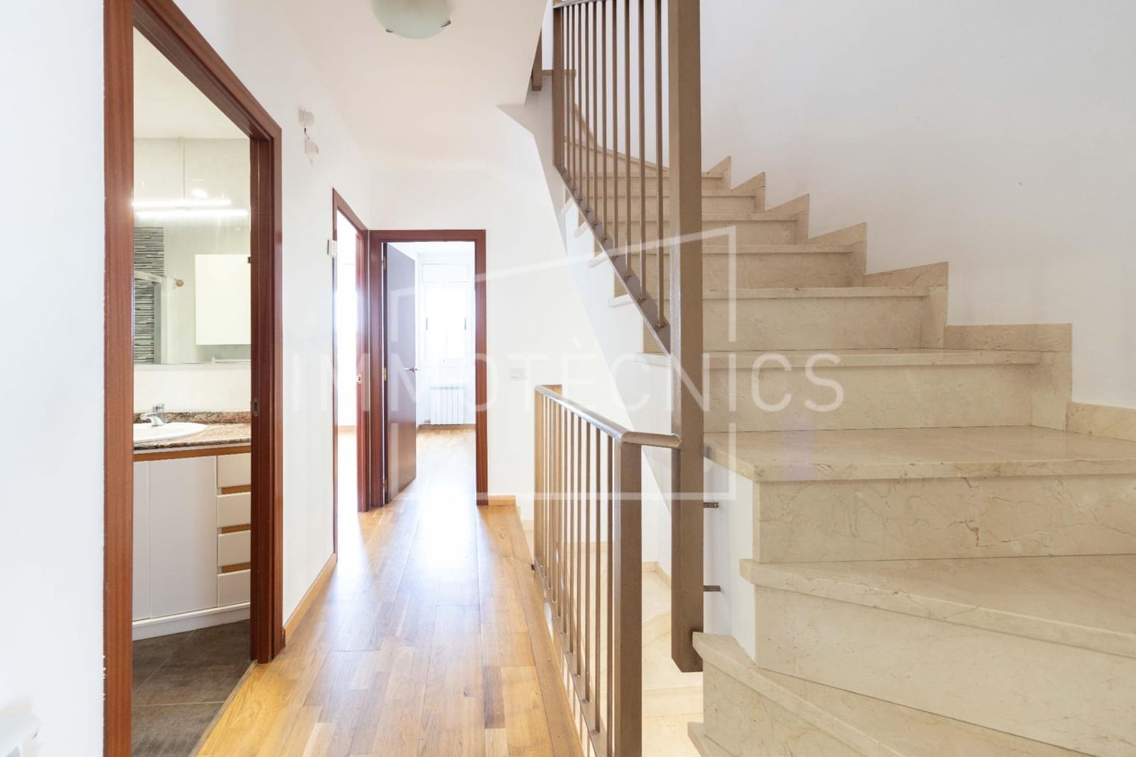 4 chambre Villa/Maison Mitoyenne à vendre à Caldes d'Estrac avec garage - 420 000 € (Ref: 9823043)