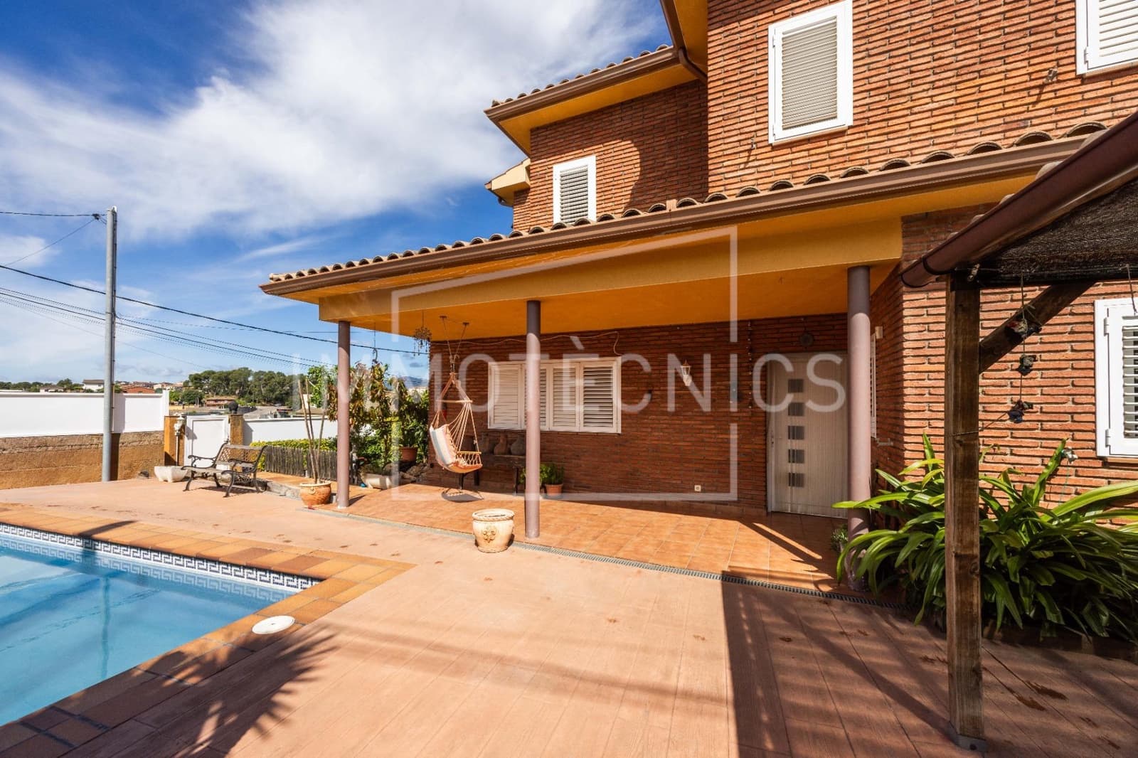 4 slaapkamer Villa te koop in Llica d'Amunt met zwembad garage - € 450.000 (Ref: 9829342)