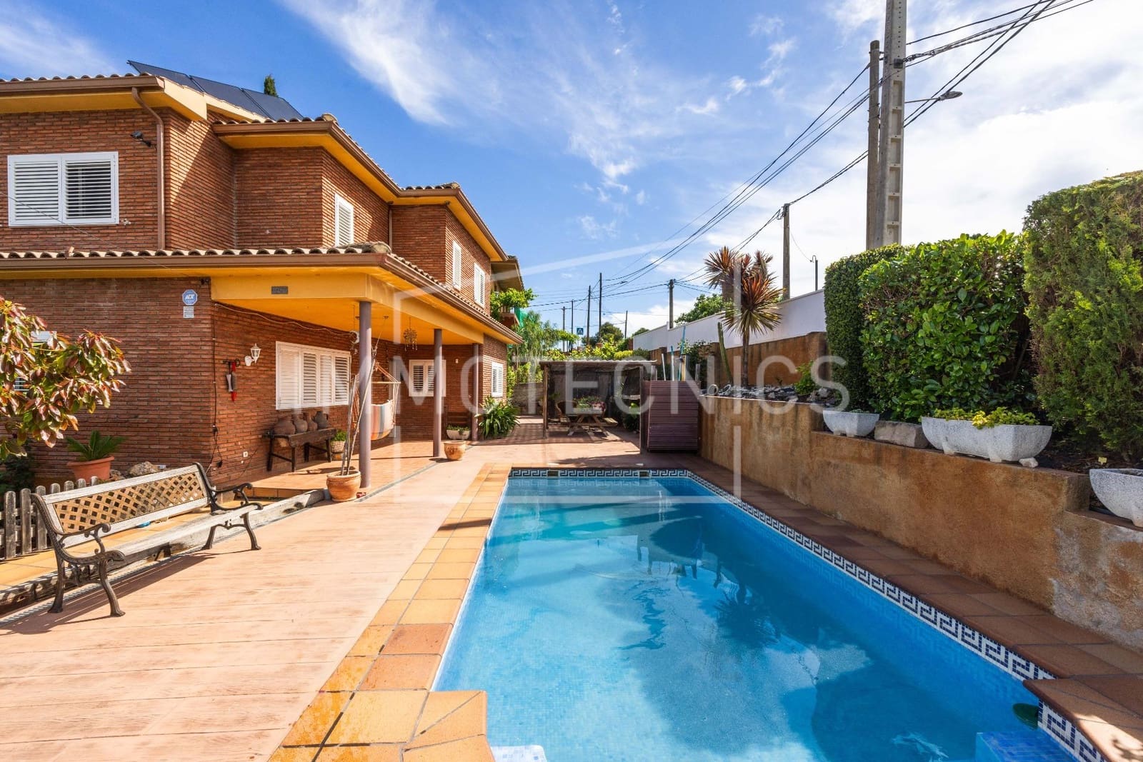 4 slaapkamer Villa te koop in Llica d'Amunt met zwembad garage - € 450.000 (Ref: 9829342)