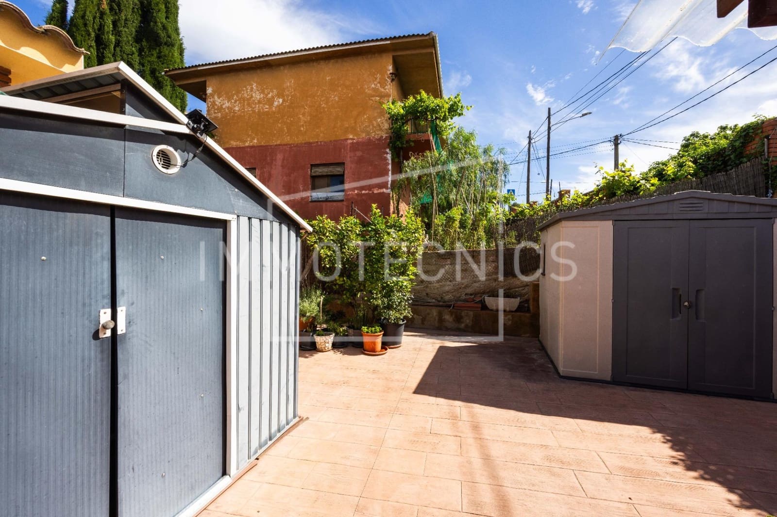 4 slaapkamer Villa te koop in Llica d'Amunt met zwembad garage - € 450.000 (Ref: 9829342)