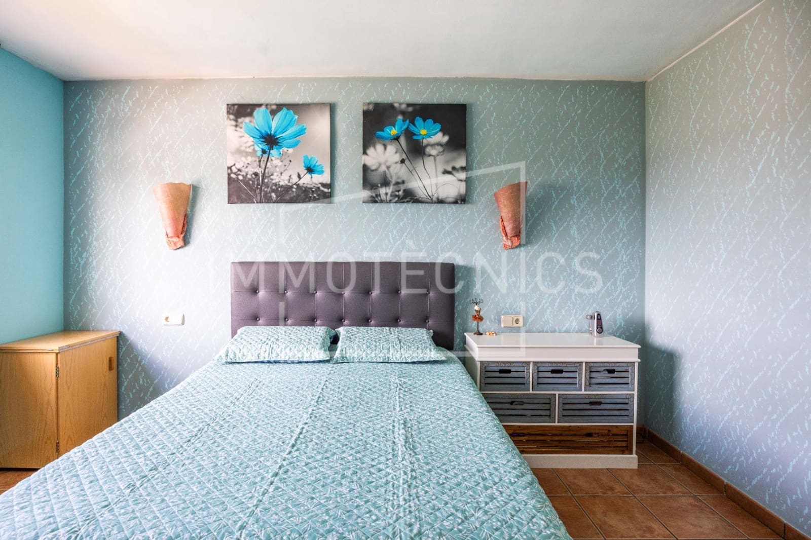 4 slaapkamer Villa te koop in Llica d'Amunt met zwembad garage - € 450.000 (Ref: 9829342)