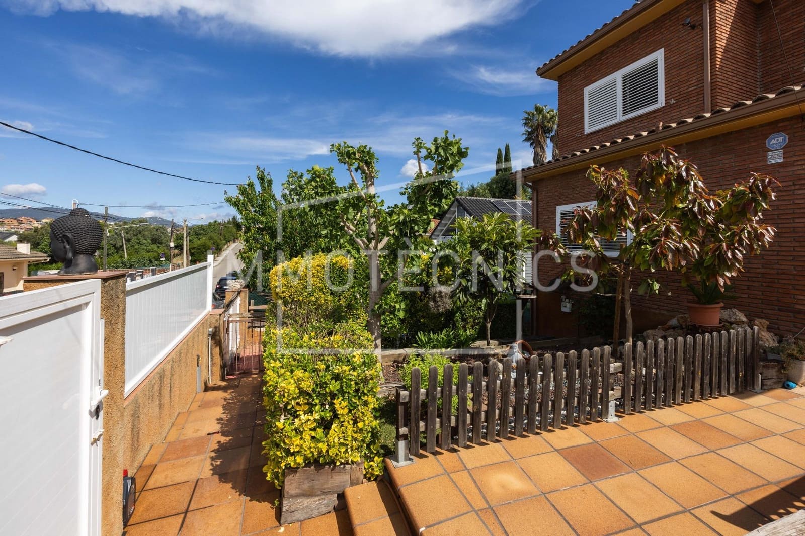 4 slaapkamer Villa te koop in Llica d'Amunt met zwembad garage - € 450.000 (Ref: 9829342)