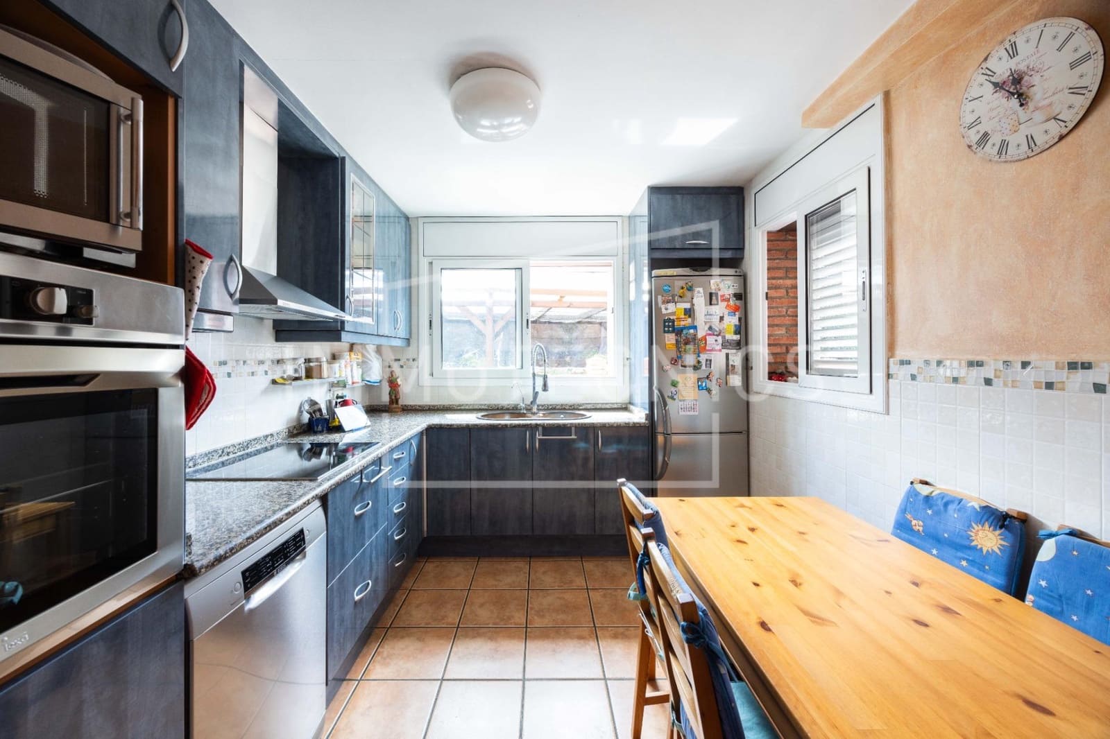 4 slaapkamer Villa te koop in Llica d'Amunt met zwembad garage - € 450.000 (Ref: 9829342)