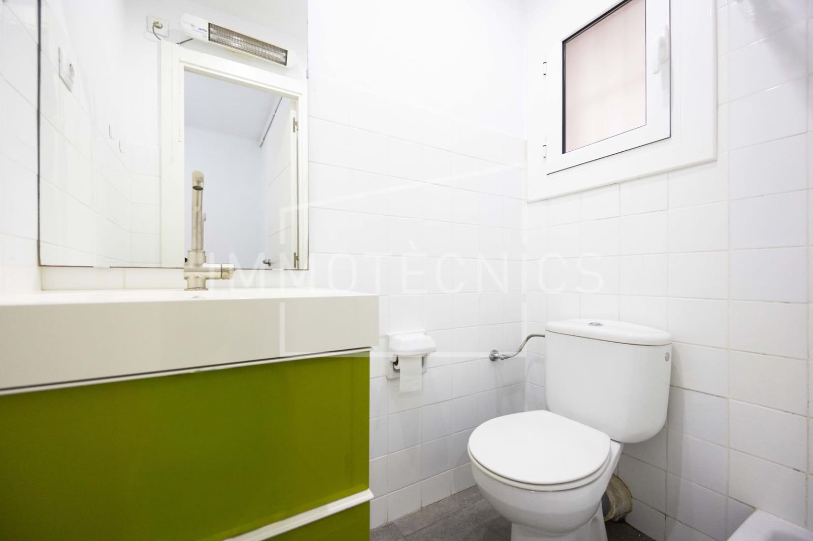 Piso de 3 habitaciones en Barcelona ciudad en venta - 398.000 € (Ref: 9851895)