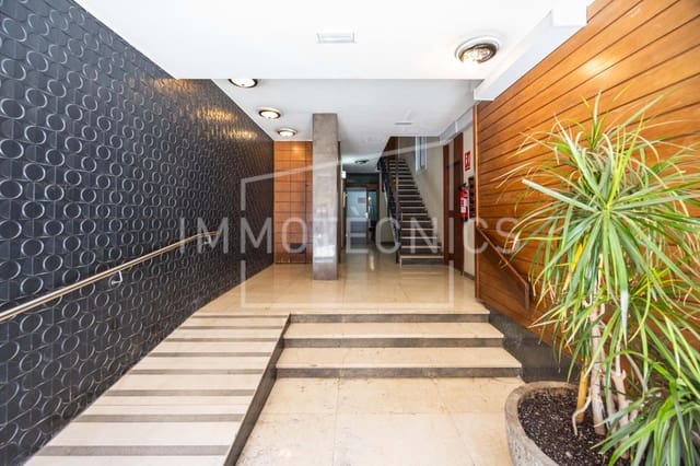 Piso de 3 habitaciones en La Salut, Barcelona ciudad en venta - 398.000 € (Ref: 9851895)
