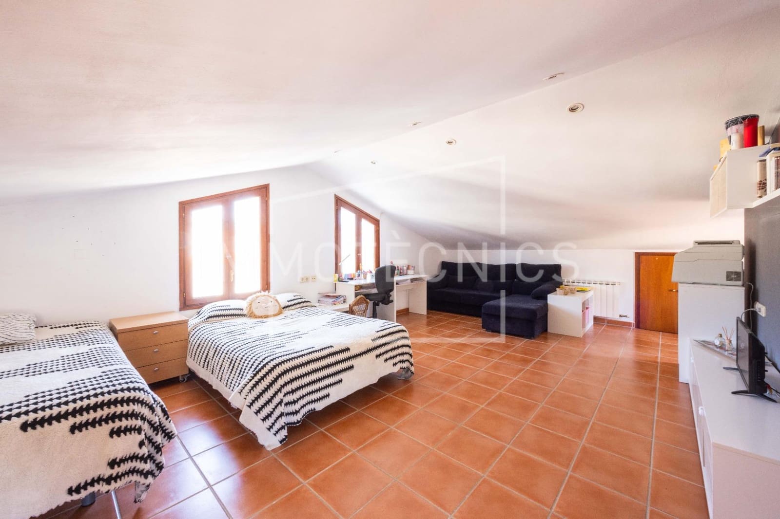6 bedroom Villa for sale in Dosrius with garage - € 495,000 (Ref: 9865344)