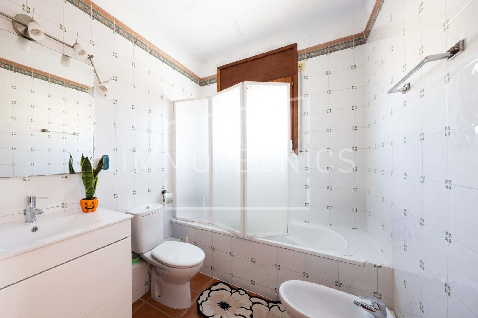 6 bedroom Villa for sale in Dosrius with garage - € 495,000 (Ref: 9865344)