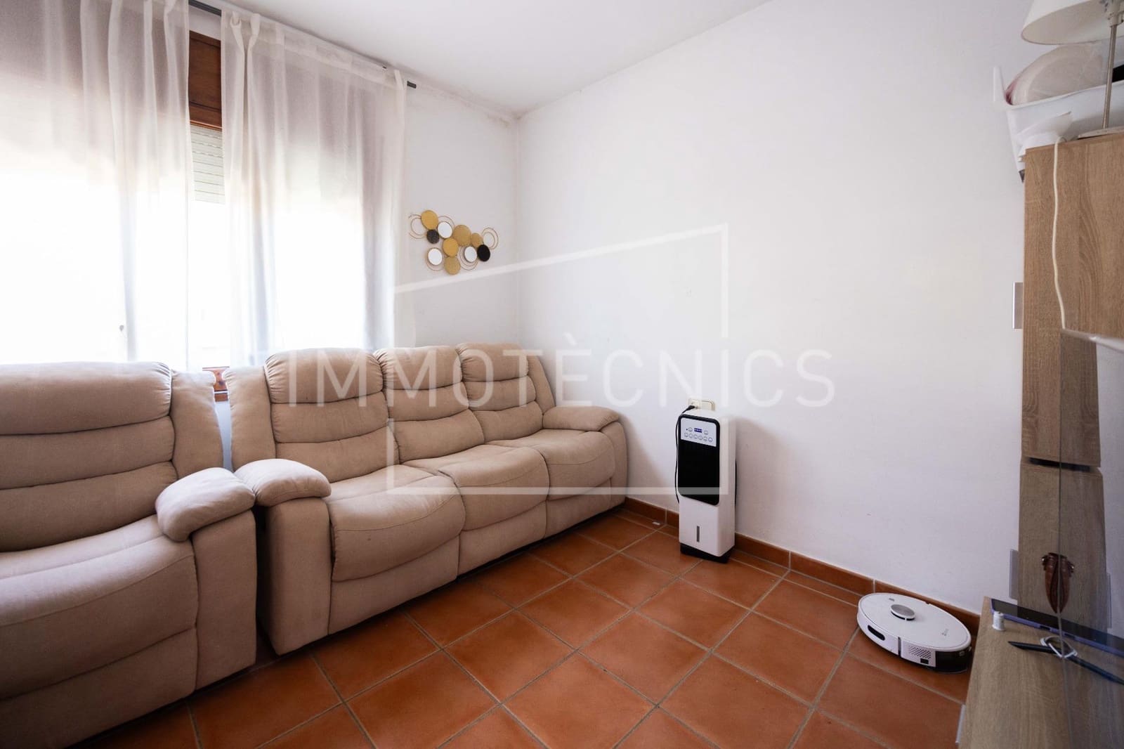 6 bedroom Villa for sale in Dosrius with garage - € 495,000 (Ref: 9865344)