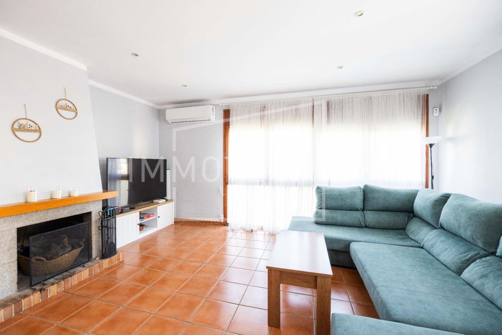 6 bedroom Villa for sale in Dosrius with garage - € 495,000 (Ref: 9865344)