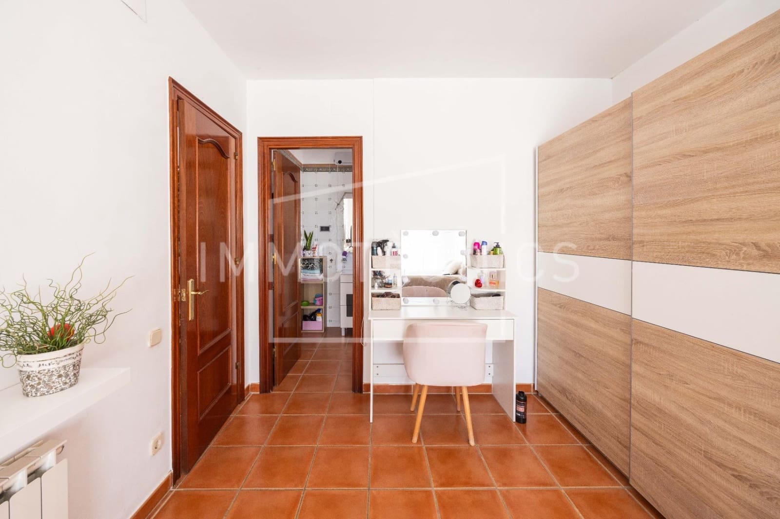 6 bedroom Villa for sale in Dosrius with garage - € 495,000 (Ref: 9865344)