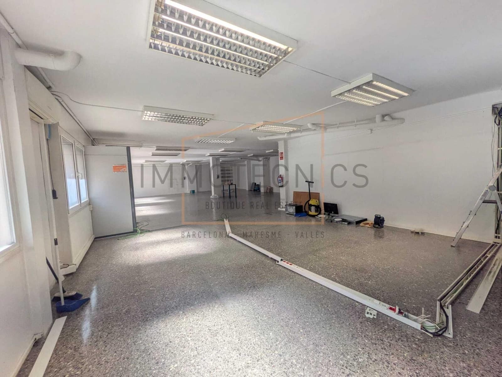 3 bedroom Commercial for rent in Granollers with garage - € 1,900 (Ref: 9867106)