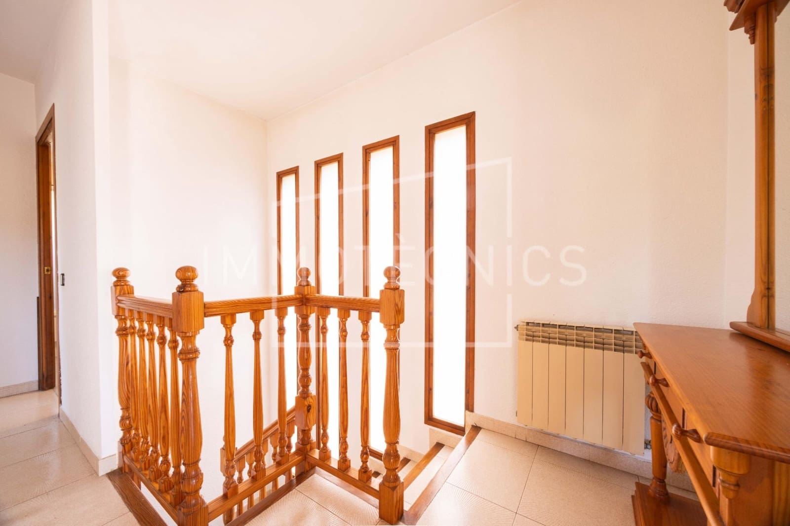 5 bedroom Villa for sale in Arenys de Munt with pool garage - € 700,000 (Ref: 9873667)