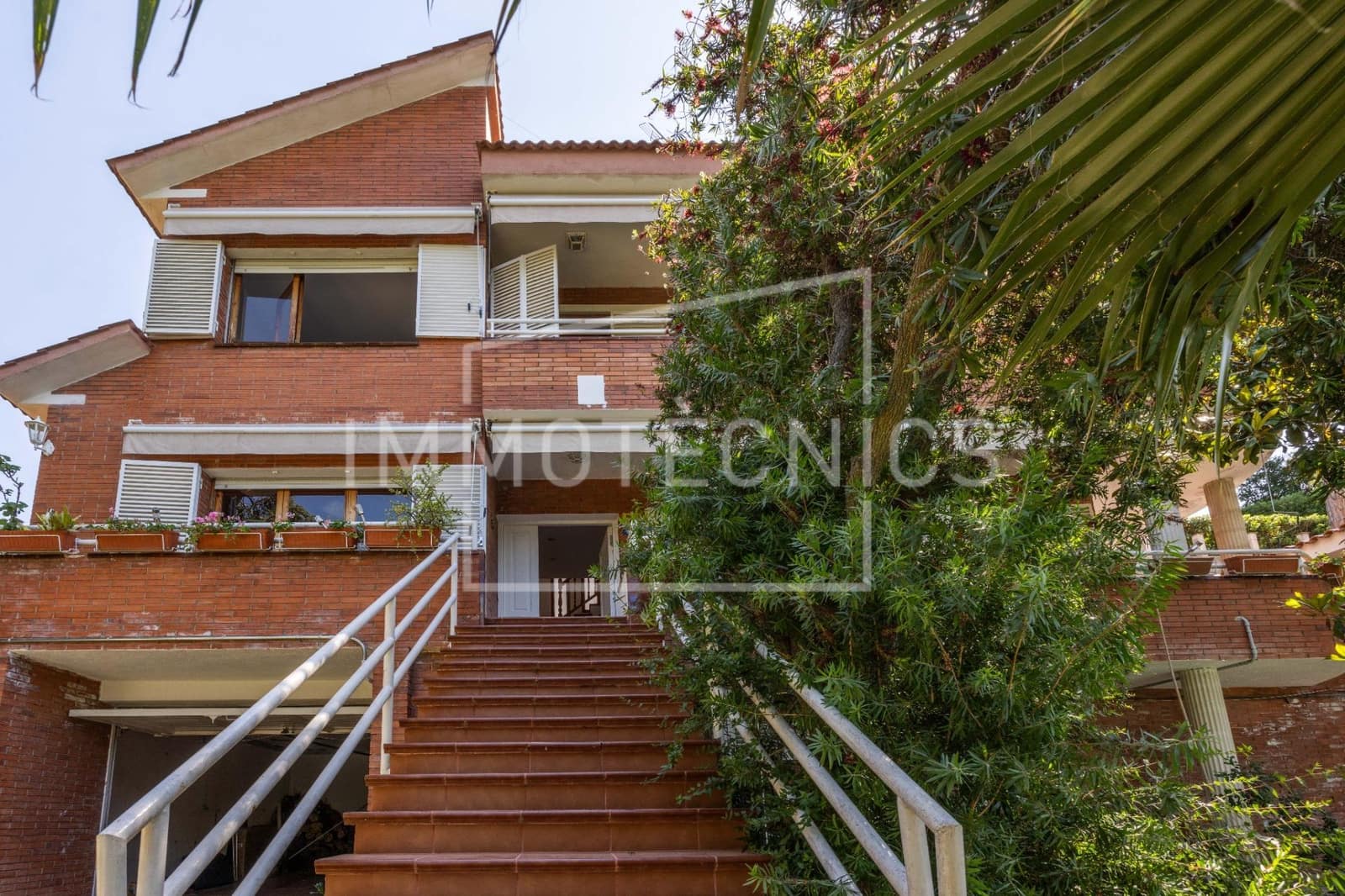 5 bedroom Villa for sale in Arenys de Munt with pool garage - € 700,000 (Ref: 9873667)