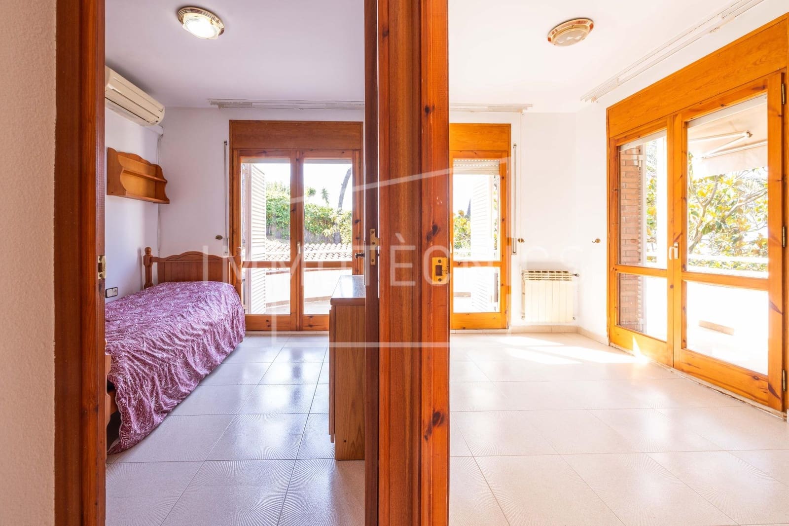 5 bedroom Villa for sale in Arenys de Munt with pool garage - € 700,000 (Ref: 9873667)