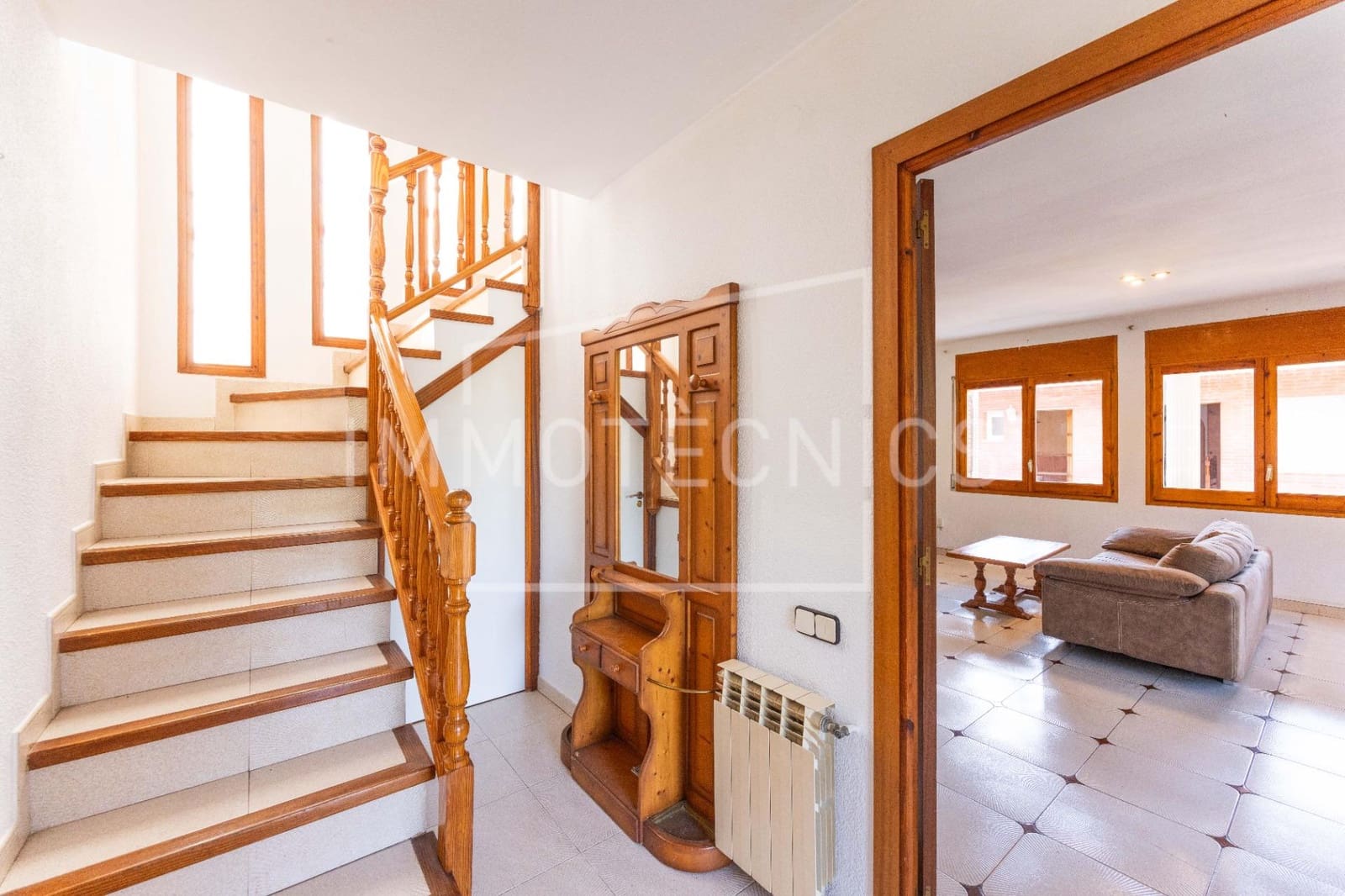5 bedroom Villa for sale in Arenys de Munt with pool garage - € 700,000 (Ref: 9873667)