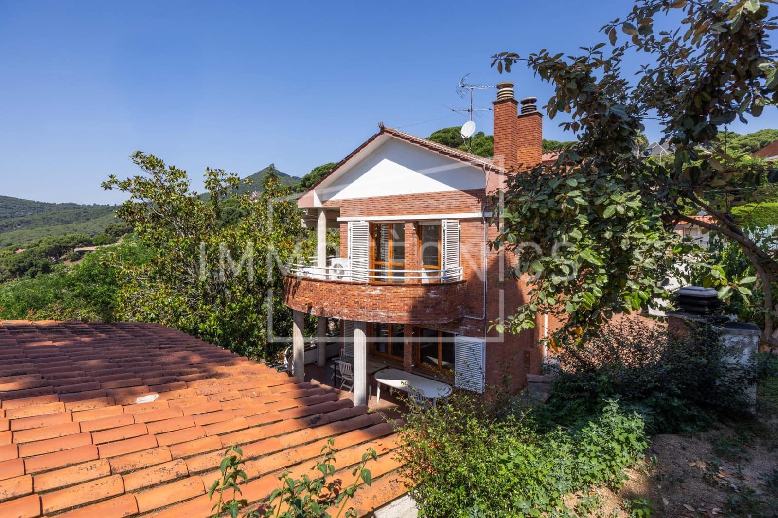 5 bedroom Villa for sale in Arenys de Munt with pool garage - € 700,000 (Ref: 9873667)