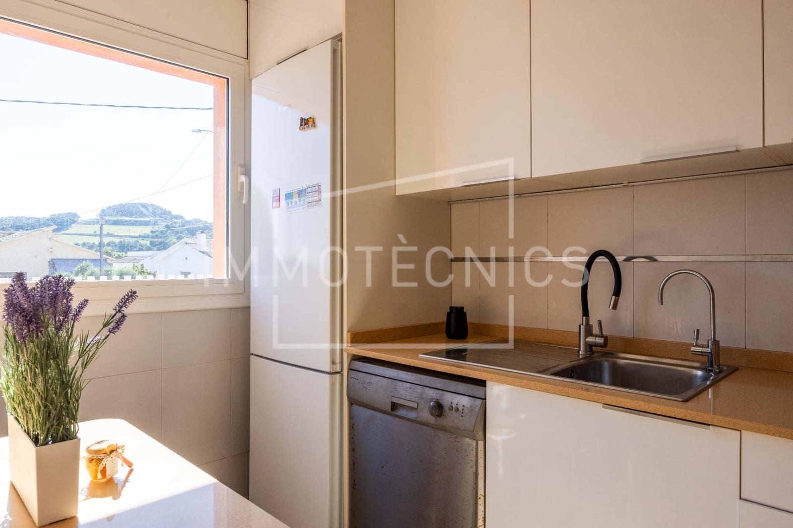 5 soverom Villa til salgs i Canoves i Samalus med garasje - € 395 000 (Ref: 9879203)