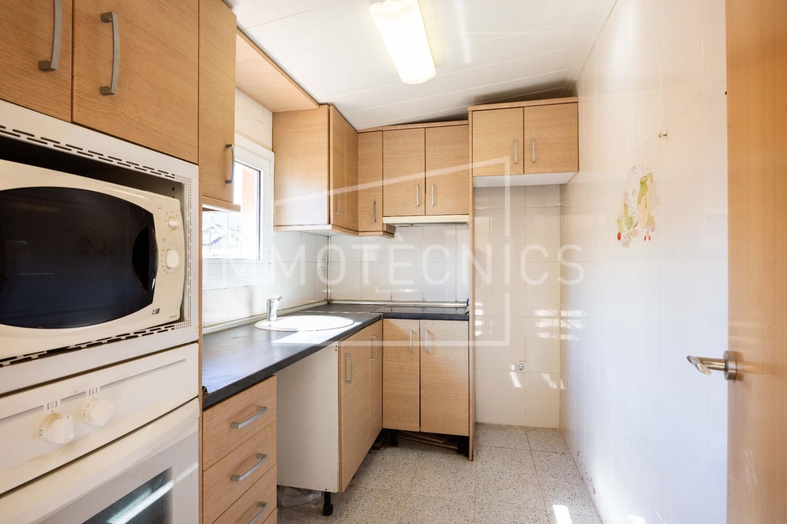 5 soverom Villa til salgs i Canoves i Samalus med garasje - € 395 000 (Ref: 9879203)