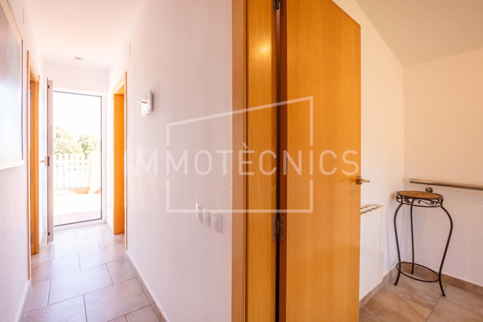 5 soverom Villa til salgs i Canoves i Samalus med garasje - € 395 000 (Ref: 9879203)