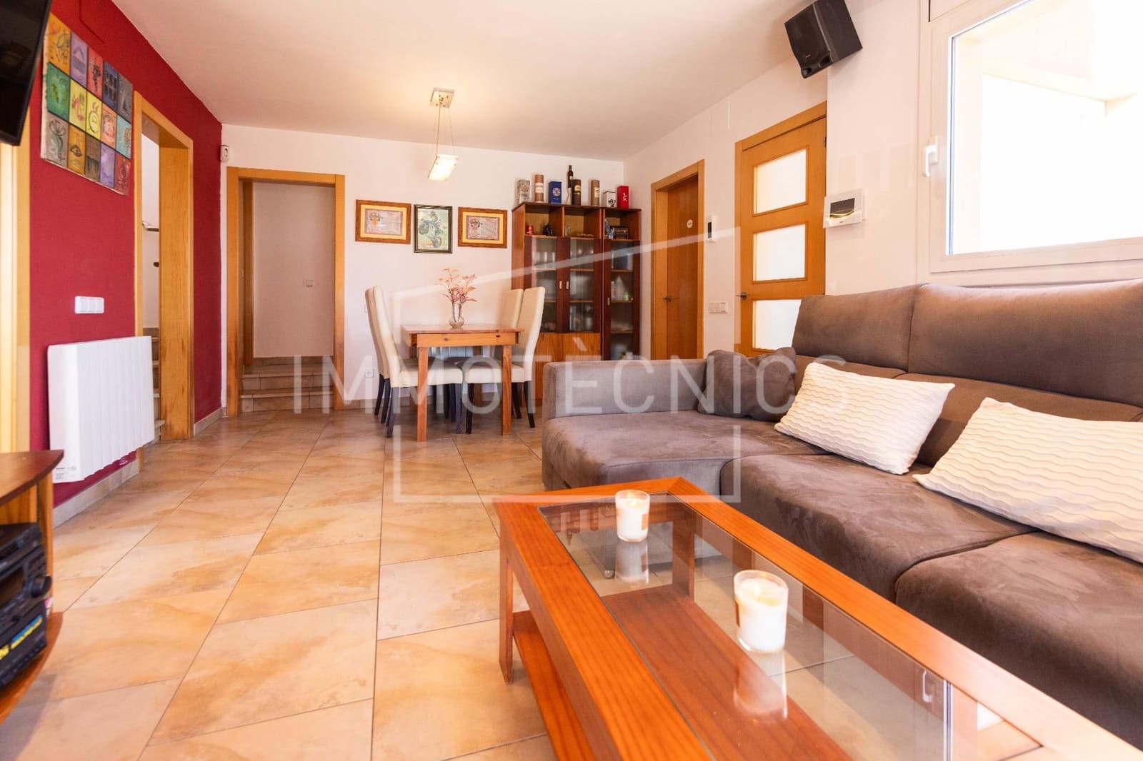 5 soverom Villa til salgs i Canoves i Samalus med garasje - € 395 000 (Ref: 9879203)