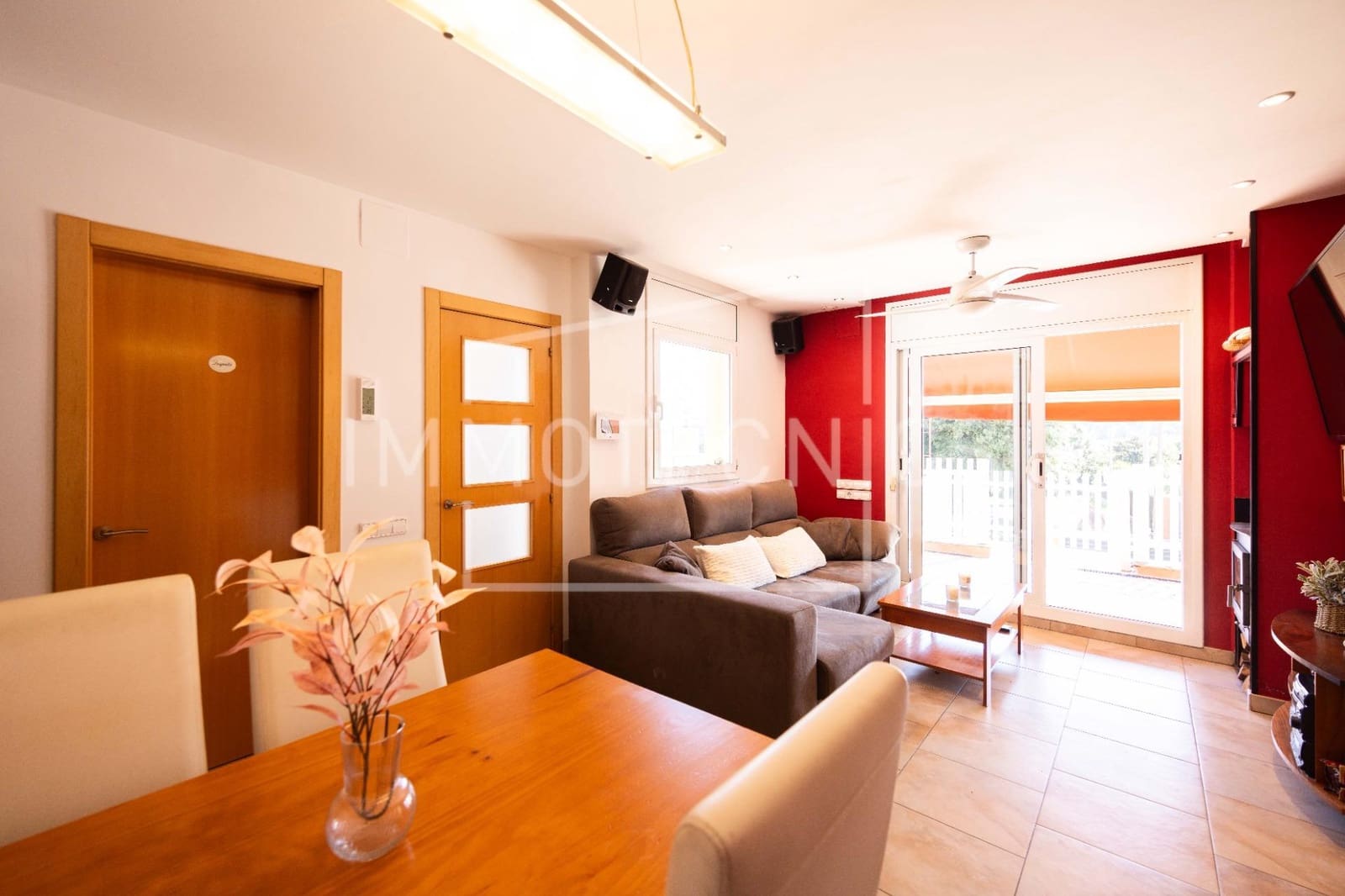 5 soverom Villa til salgs i Canoves i Samalus med garasje - € 395 000 (Ref: 9879203)