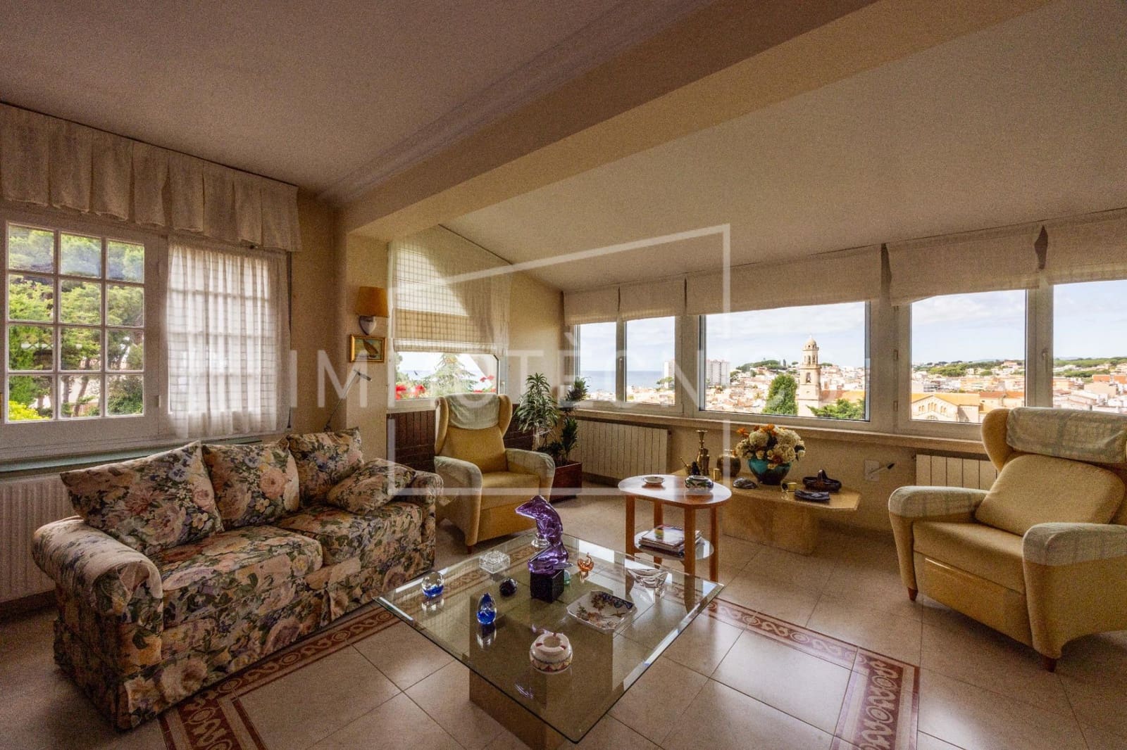 4 bedroom Villa for sale in Canet de Mar with pool garage - € 800,000 (Ref: 9890522)