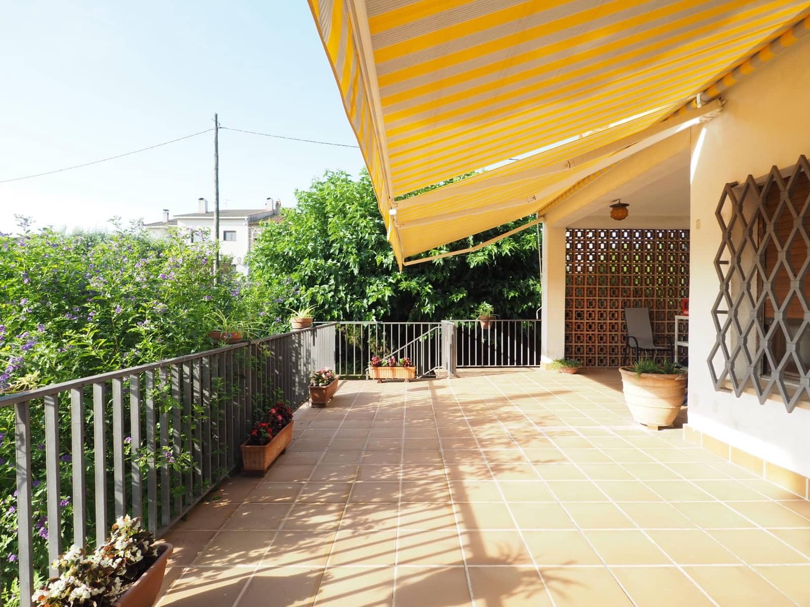 4 sovrum Villa till salu i Canovelles med garage - 435 000 € (Ref: 9894049)