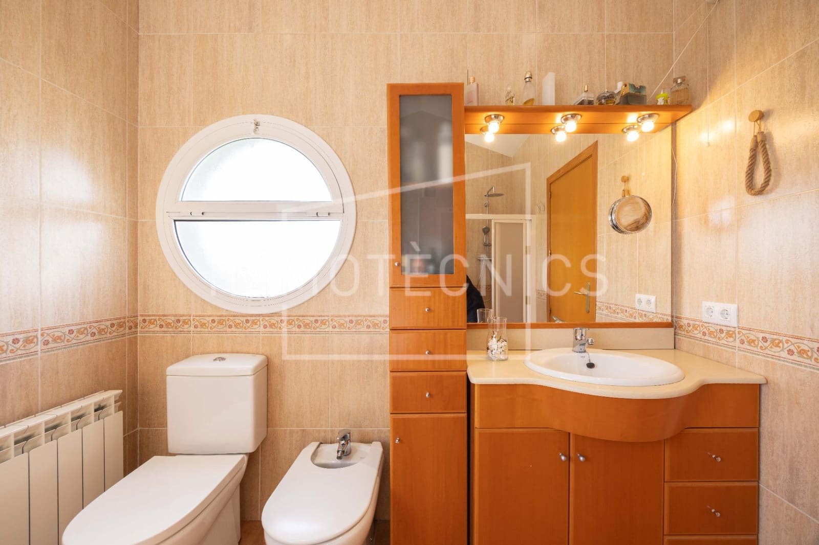 4 bedroom Villa for sale in Canoves i Samalus with pool garage - € 435,000 (Ref: 9898930)