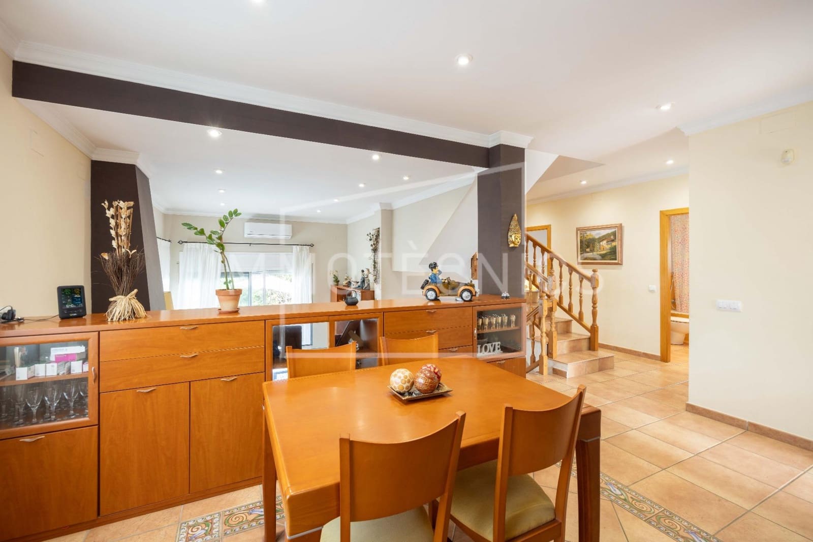 4 bedroom Villa for sale in Canoves i Samalus with pool garage - € 435,000 (Ref: 9898930)
