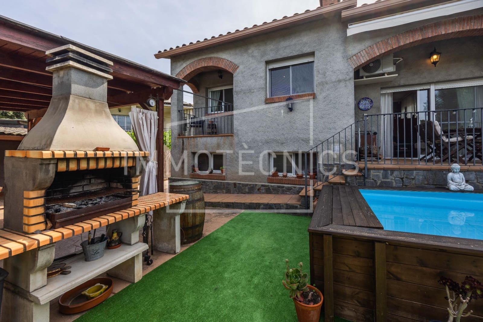 4 bedroom Villa for sale in Canoves i Samalus with pool garage - € 435,000 (Ref: 9898930)