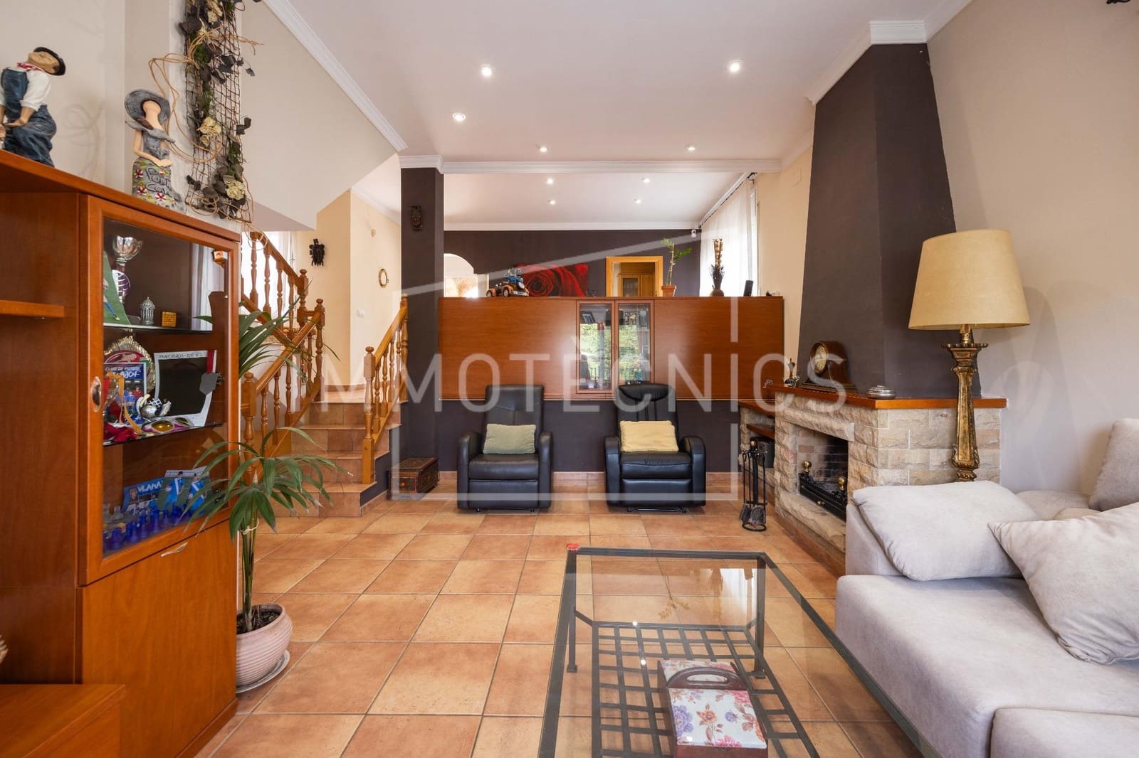 4 bedroom Villa for sale in Canoves i Samalus with pool garage - € 435,000 (Ref: 9898930)